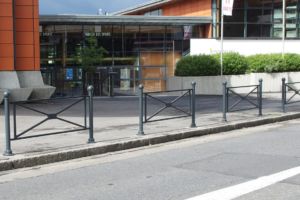 Barrière Horizon avec embase décorative Barrière Horizon